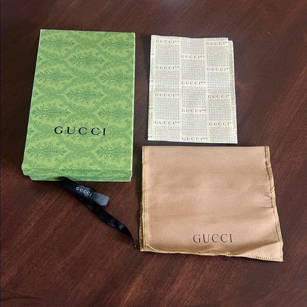 Authentic. Empty 7.5 X 11.5 X 2.5 Gucci Gift Box … - image 1